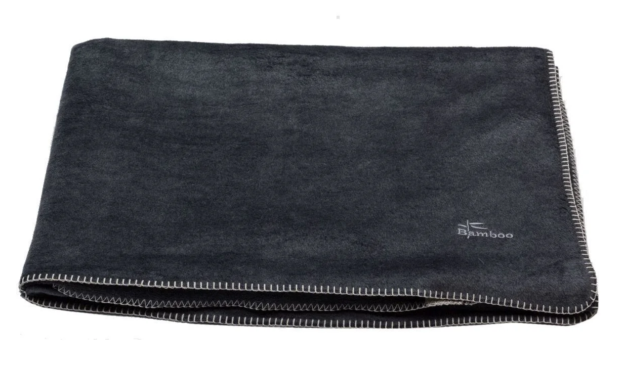 Покривало David Fussenegger Однотонна з вишивкою Anthracite 150/200, фото №1 Покривало David Fussenegger Однотонна з вишивкою Anthracite 150/200, фото №1