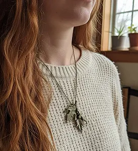 Вінтажний Бронзовий Підвіс Магія Кленового Листя - Фото 1