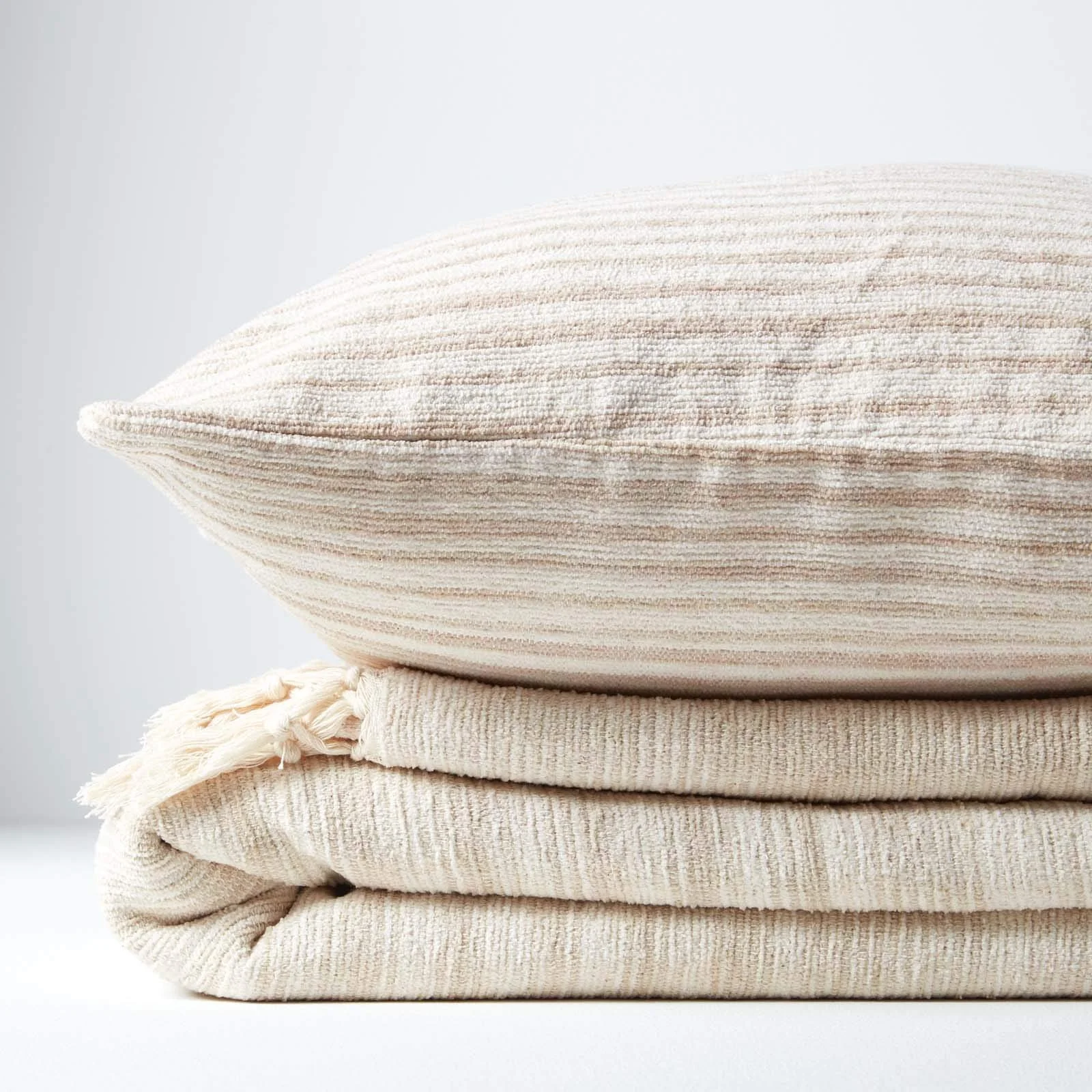 Покрывало на кровать/диван Homescapes Хлопковый синель Tie and Dye Бежевый 220 x 240 см, фото №6