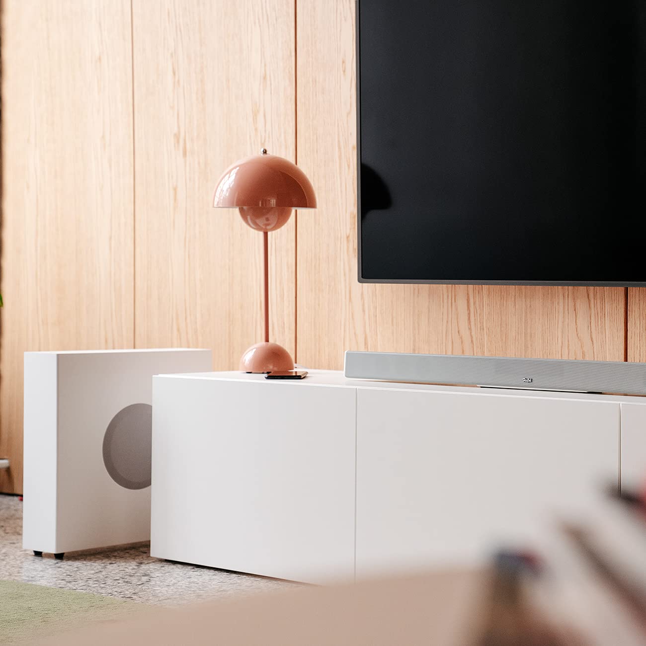 Саундбар Teufel CINEBAR 11-2.1 с беспроводным сабвуфером Dolby Audio Bluetooth 5.0 HDMI 3D ARC CEC 4K пасстроли Dynomore сенсорная панель белый, фото №9 Саундбар Teufel CINEBAR 11-2.1 с беспроводным сабвуфером Dolby Audio Bluetooth 5.0 HDMI 3D ARC CEC 4K пасстроли Dynomore сенсорная панель белый, фото №9