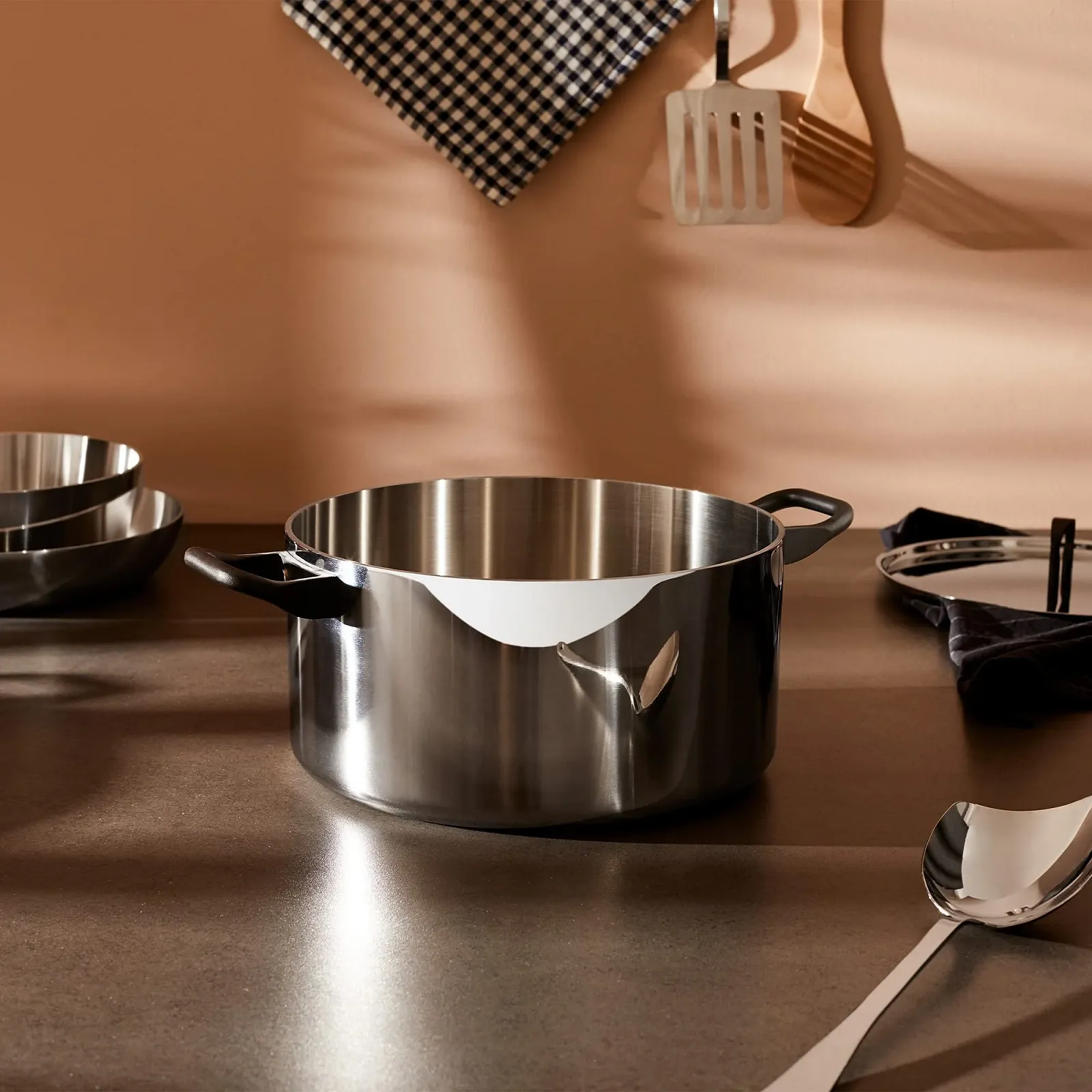 Сотейник Alessi La Cintura Di Orione 20 см Нержавеющая сталь 18/10, фото №5