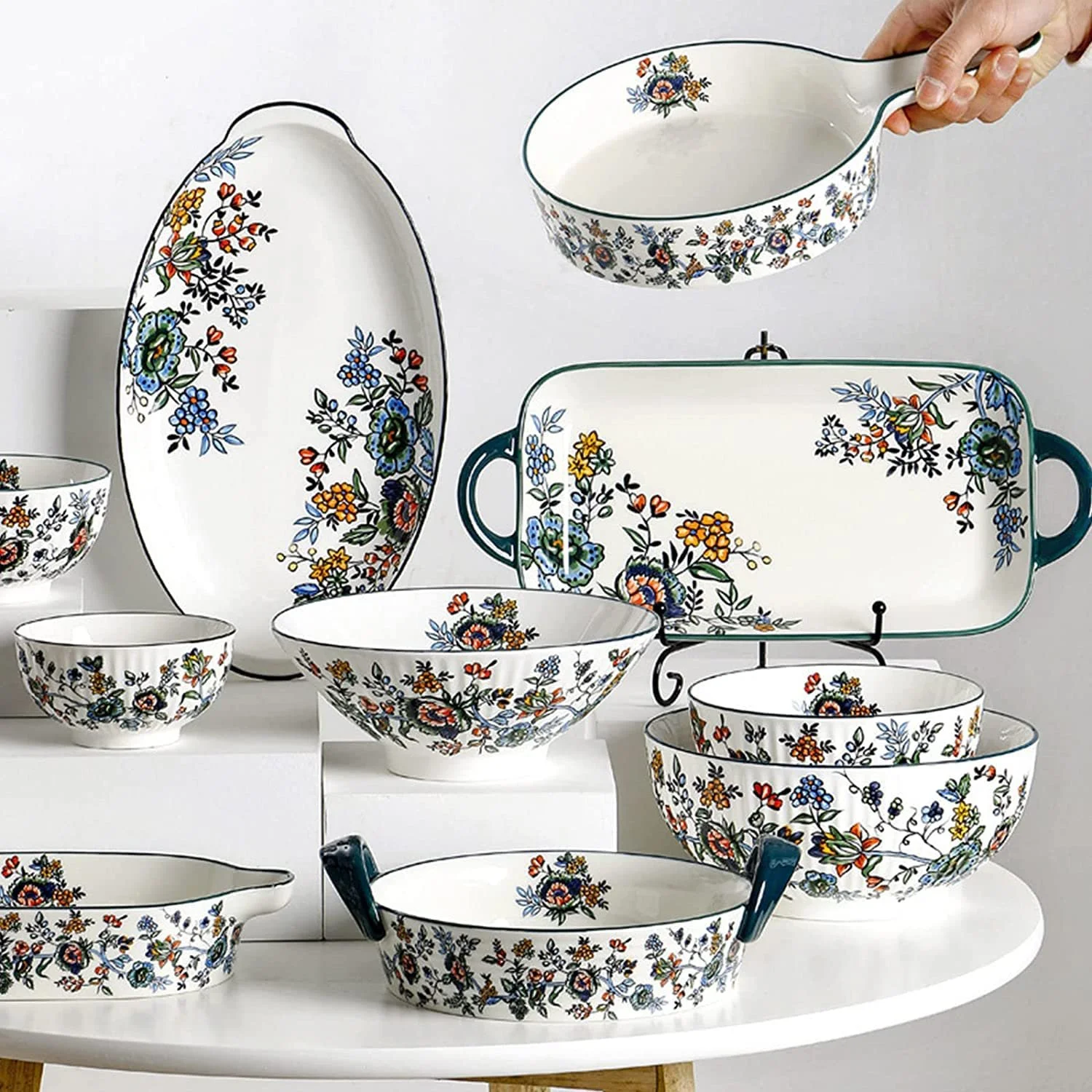 Форма для запекания керамическая круглая с ручкой 900 мл зеленая, фото №5 Форма для запекания керамическая круглая с ручкой 900 мл зеленая, фото №5