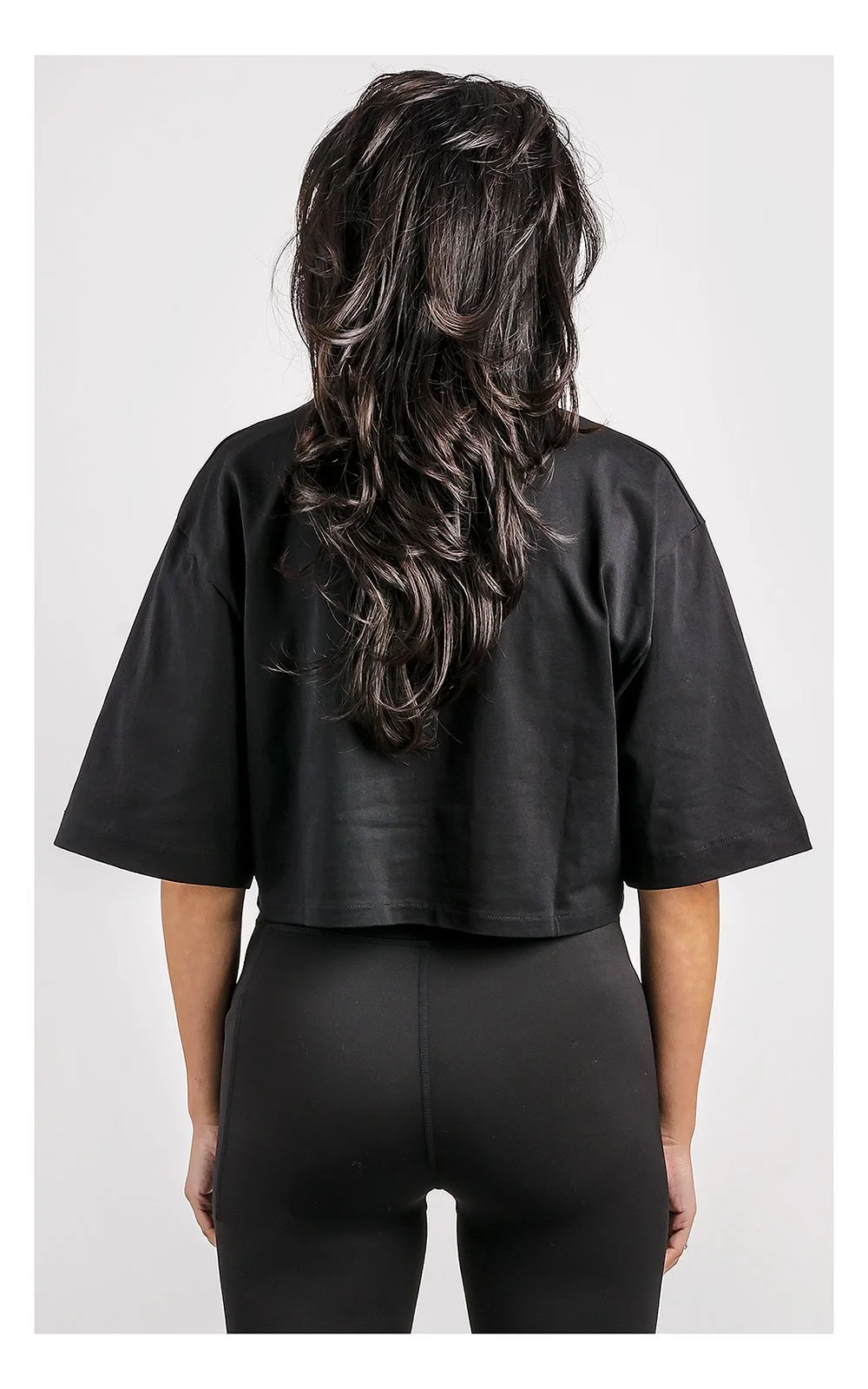 Жіноча футболка GUESS Activewear / Чорна / Розмір S, фото №6 Жіноча футболка GUESS Activewear / Чорна / Розмір S, фото №6