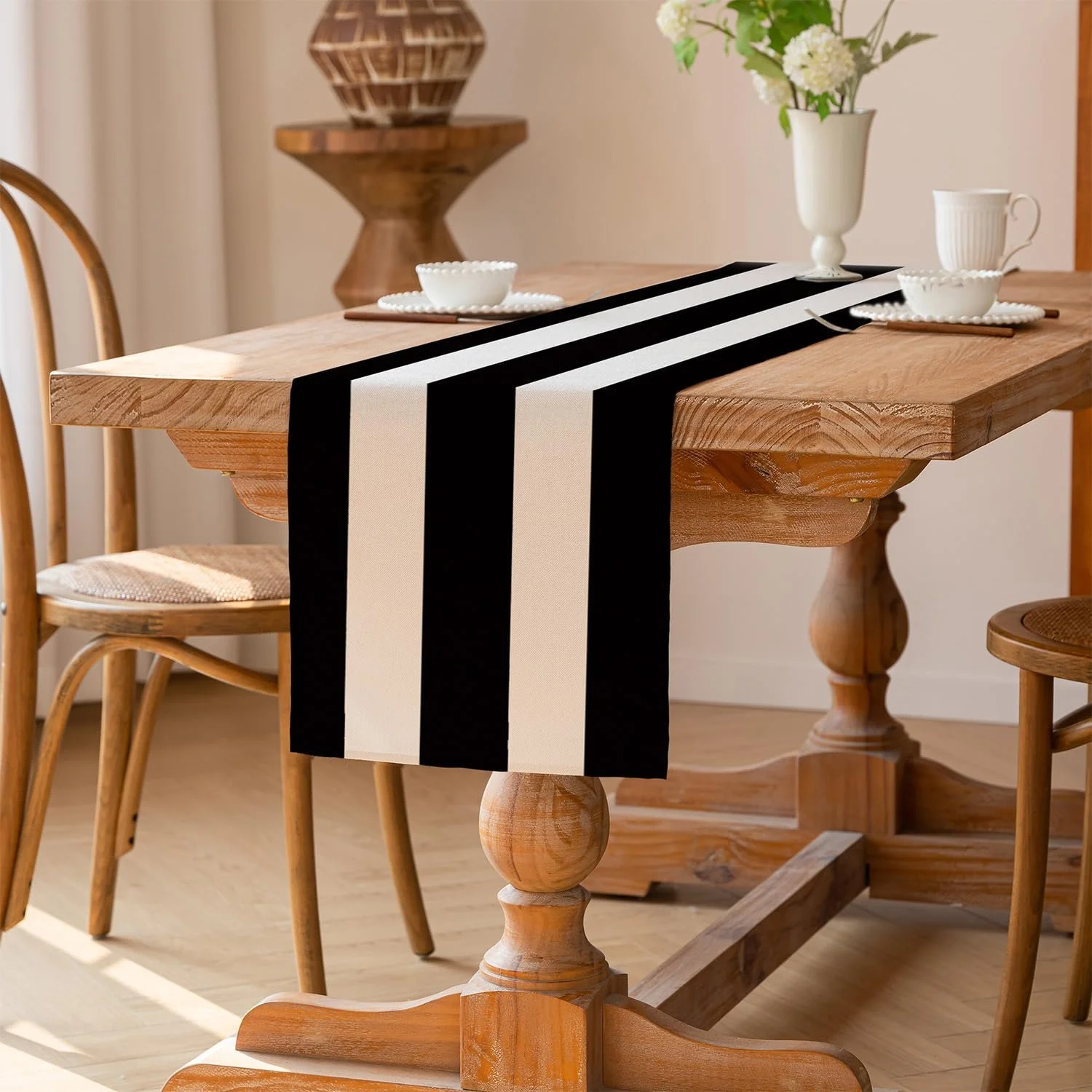 Ранер для столу Modern Striped у смужку чорно-білий 40 x 140 см, фото №2 Ранер для столу Modern Striped у смужку чорно-білий 40 x 140 см, фото №2