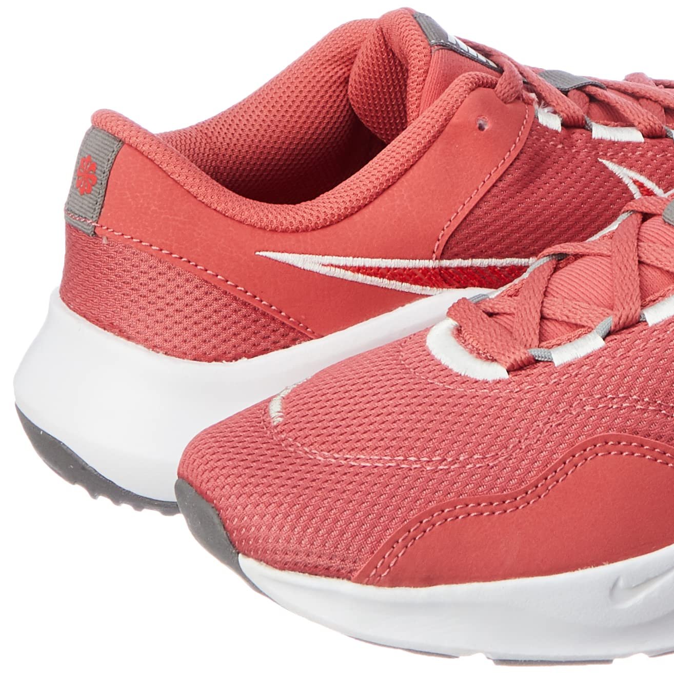 Кроссовки Nike Legend Essential 3, фото №3