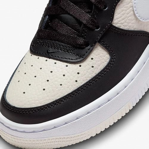 Кроссовки Nike AIR FORCE 1 LV8 1 (GS) 37.5, фото №3