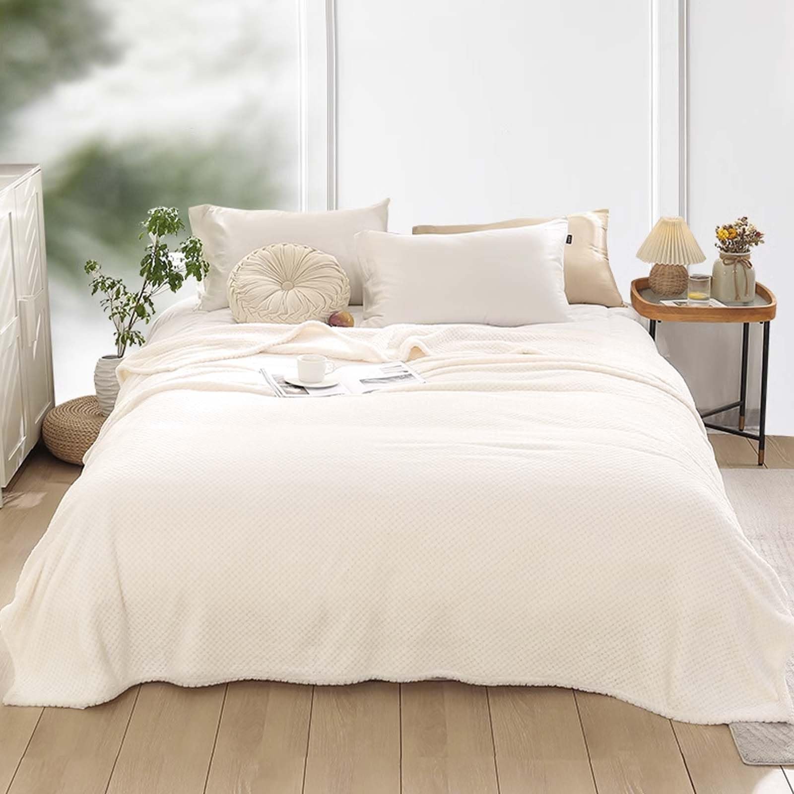 Покривало для дивану Фланелева Бежевий, 150 x 200 см, фото №6 Покривало для дивану Фланелева Бежевий, 150 x 200 см, фото №6