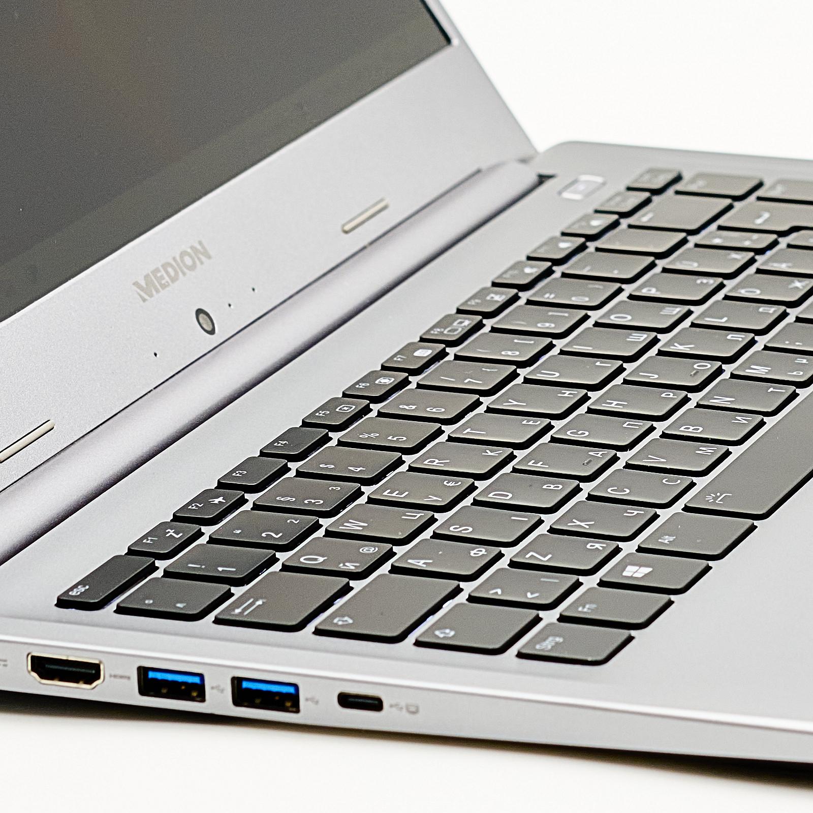 Игровой ноутбук 15.6" Medion Akoya P15647 Intel Core i7-10510U ОЗУ 16 ГБ SSD 1 ТБ Nvidia GeForce MX350 Металлический корпус Win10, фото №2