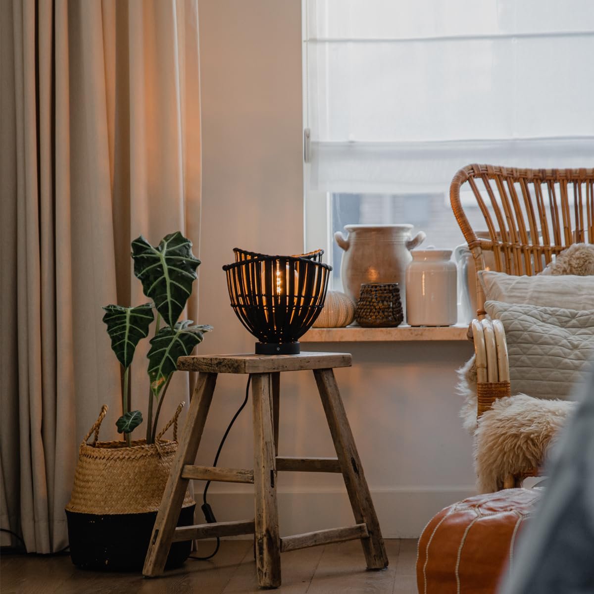 Настільна лампа Qazqa Pua Oriental бамбукова кругла чорна E27, фото №2