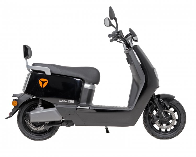 Електроскутер YADEA E8S black 2000Вт чорний, фото №2