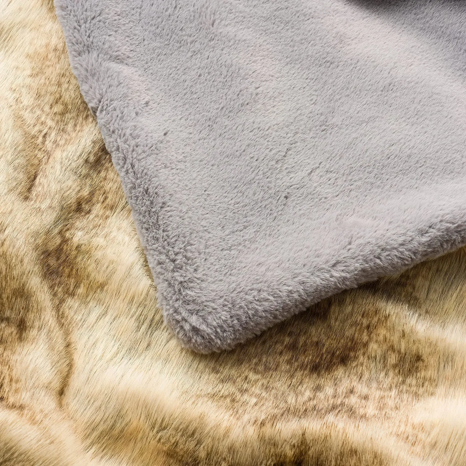 Покривало generisch М'яка штучне хутро / Сіра 150 см x 175 см М'яка штучна зовнішня частина і дуже м'яка флісова тканина всередині, фото №3 Покривало generisch М'яка штучне хутро / Сіра 150 см x 175 см М'яка штучна зовнішня частина і дуже м'яка флісова тканина всередині, фото №3