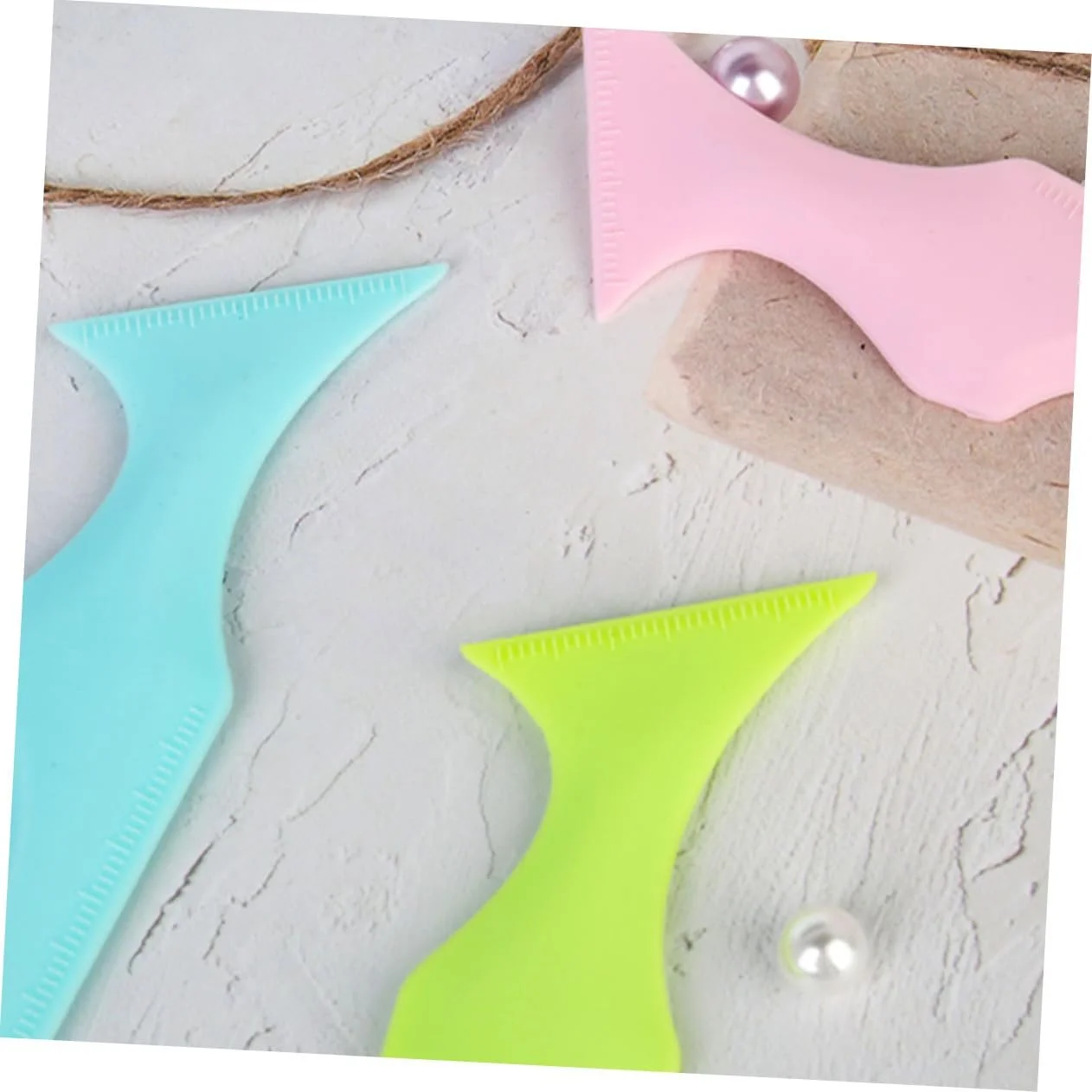 Помощь для подводки глаз HOMSFOU 2шт, силиконовая, фото №3 Помощь для подводки глаз HOMSFOU 2шт, силиконовая, фото №3