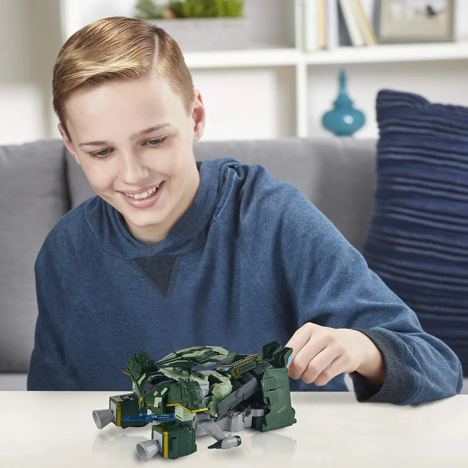 Фигурка Transformers Bumblebee Cyberverse Adventures Ultimate Iaconus 22.5 см с броней Энергона, фото №5