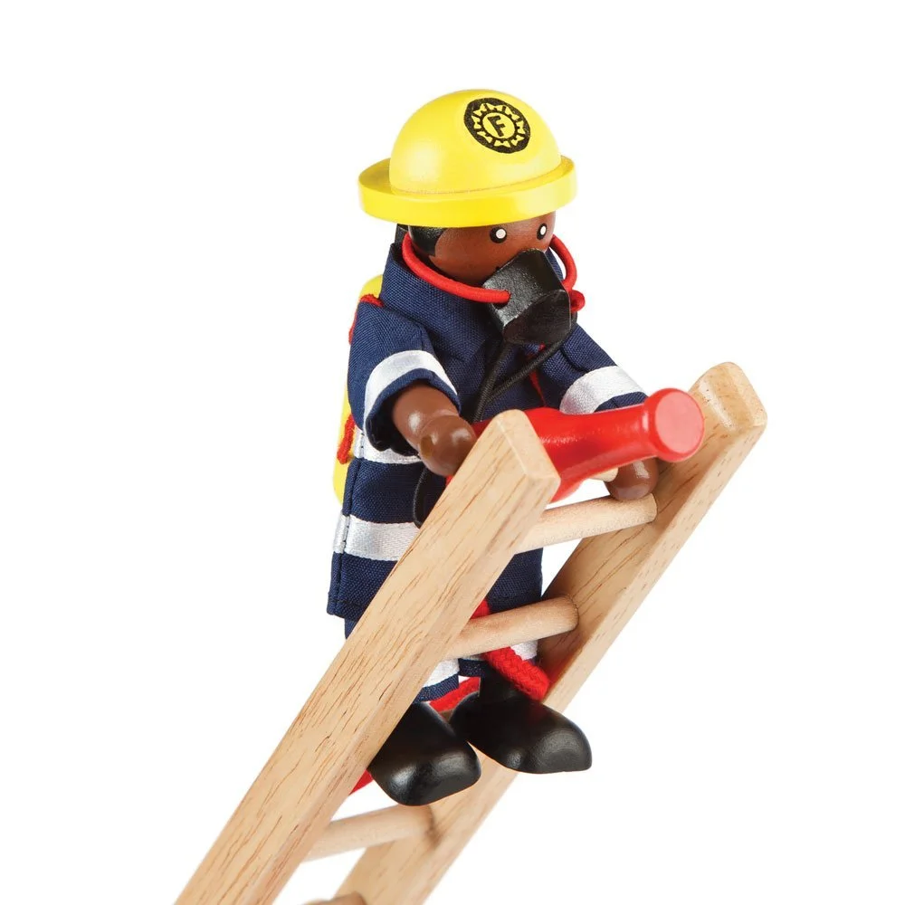 Набор Tidlo Wooden Firefighter Figures с аксессуарами, фото №3 Набор Tidlo Wooden Firefighter Figures с аксессуарами, фото №3