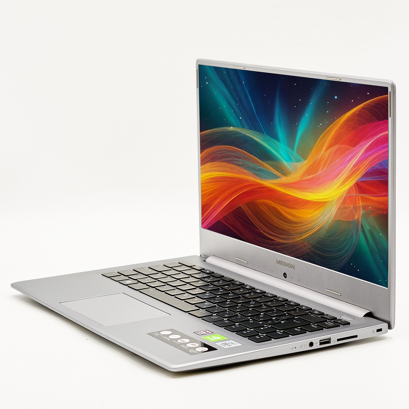 Ноутбук Medion Akoya S15447 Intel Core i5-10210U ОЗУ 32 ГБ SSD 1 ТБ Nvidia GeForce Металлический корпус, фото №4
