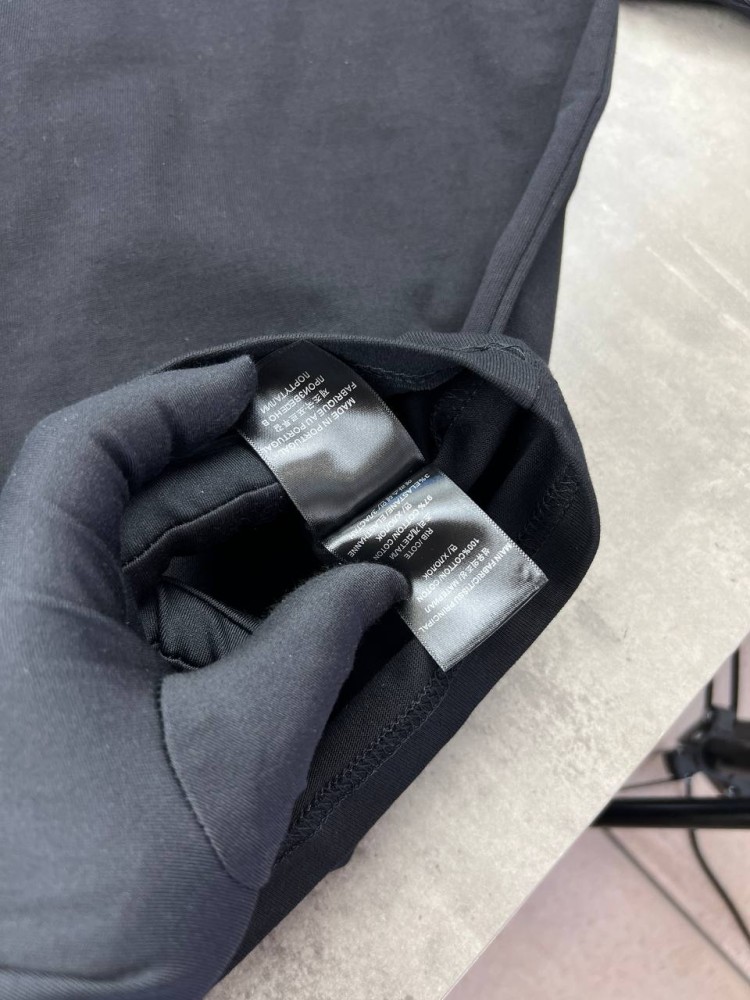 Футболка черная Vetements Hello black f650, фото №4 Футболка черная Vetements Hello black f650, фото №4