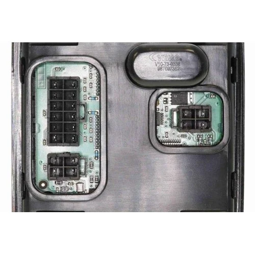 Блок управления освещением VEMO V10-73-0336 для VW левый, фото №3 Блок управления освещением VEMO V10-73-0336 для VW левый, фото №3