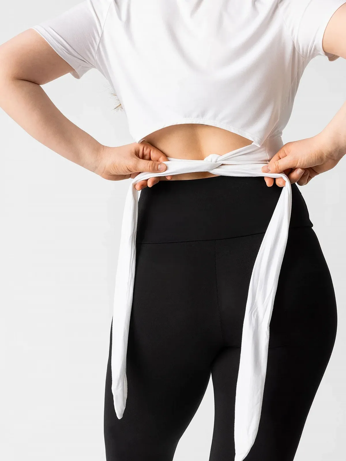 Женская футболка топ Les Lunes The Lou Top Cloud Dancer - XL, фото №5 Женская футболка топ Les Lunes The Lou Top Cloud Dancer - XL, фото №5