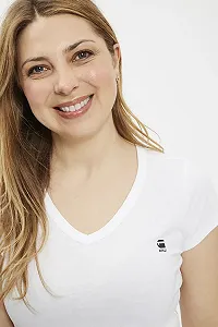 Жіночий топ G-Star RAW Slim V-Neck Top - L ціна на synthetic.ua - Фото 1 Жіночий топ G-Star RAW Slim V-Neck Top - L synthetic.ua - Фото 1