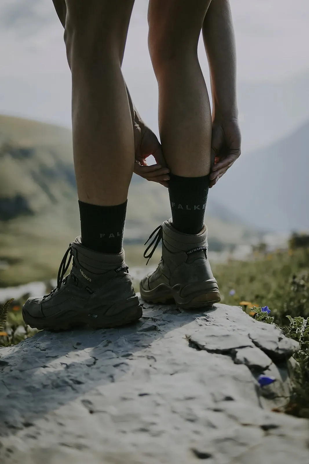 Женские трекинговые носки FALKE TK2 Cool, средней плотности, защита от мозолей, охлаждающие, веганские, фото №8