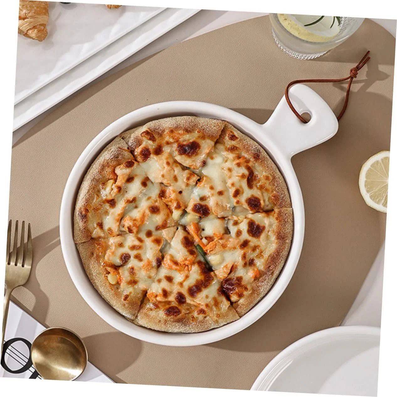 Форма для піци керамічна кругла з ручкою, фото №4
