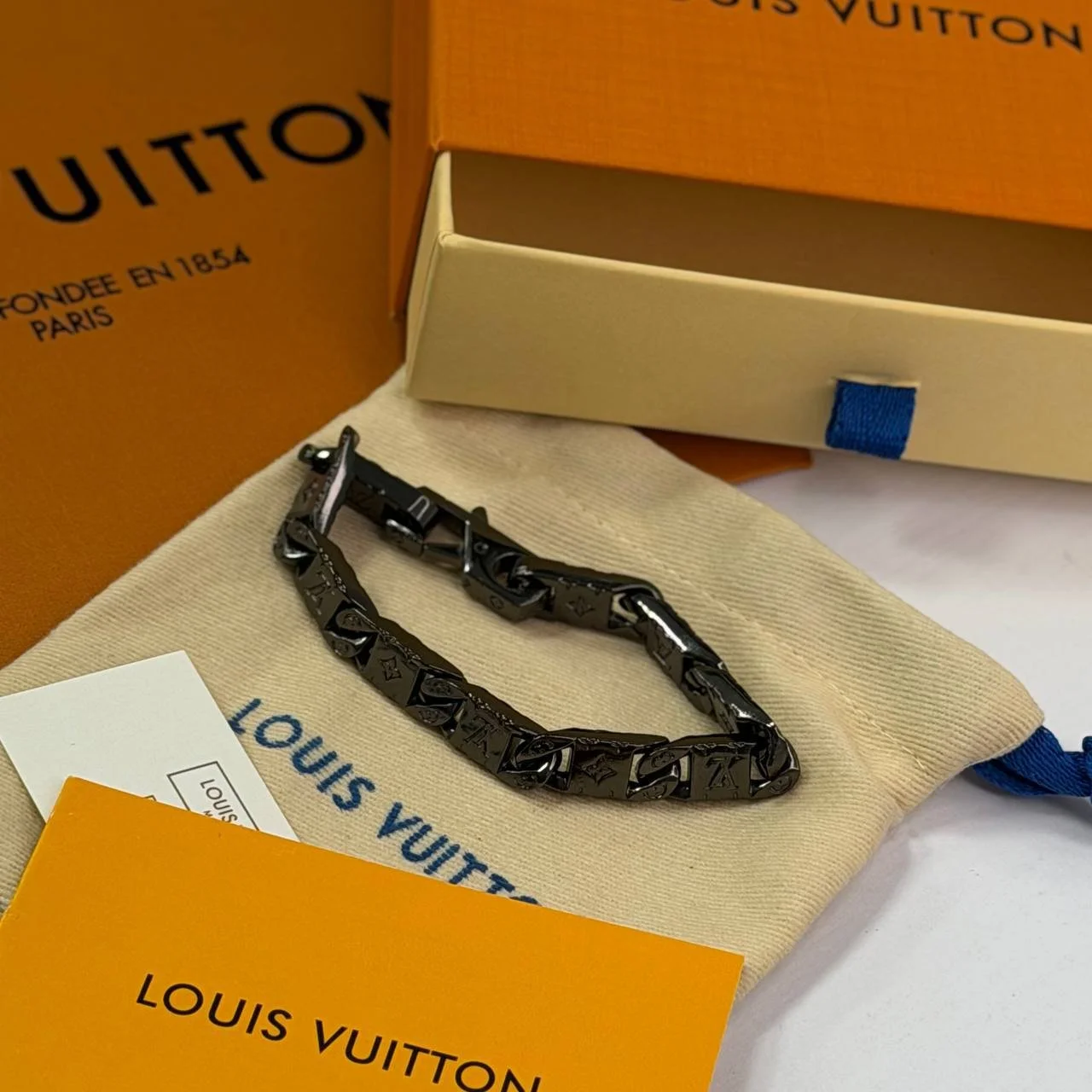 Чоловічий браслет Louis Vuitton, Чорний, фото №4 Чоловічий браслет Louis Vuitton, Чорний, фото №4