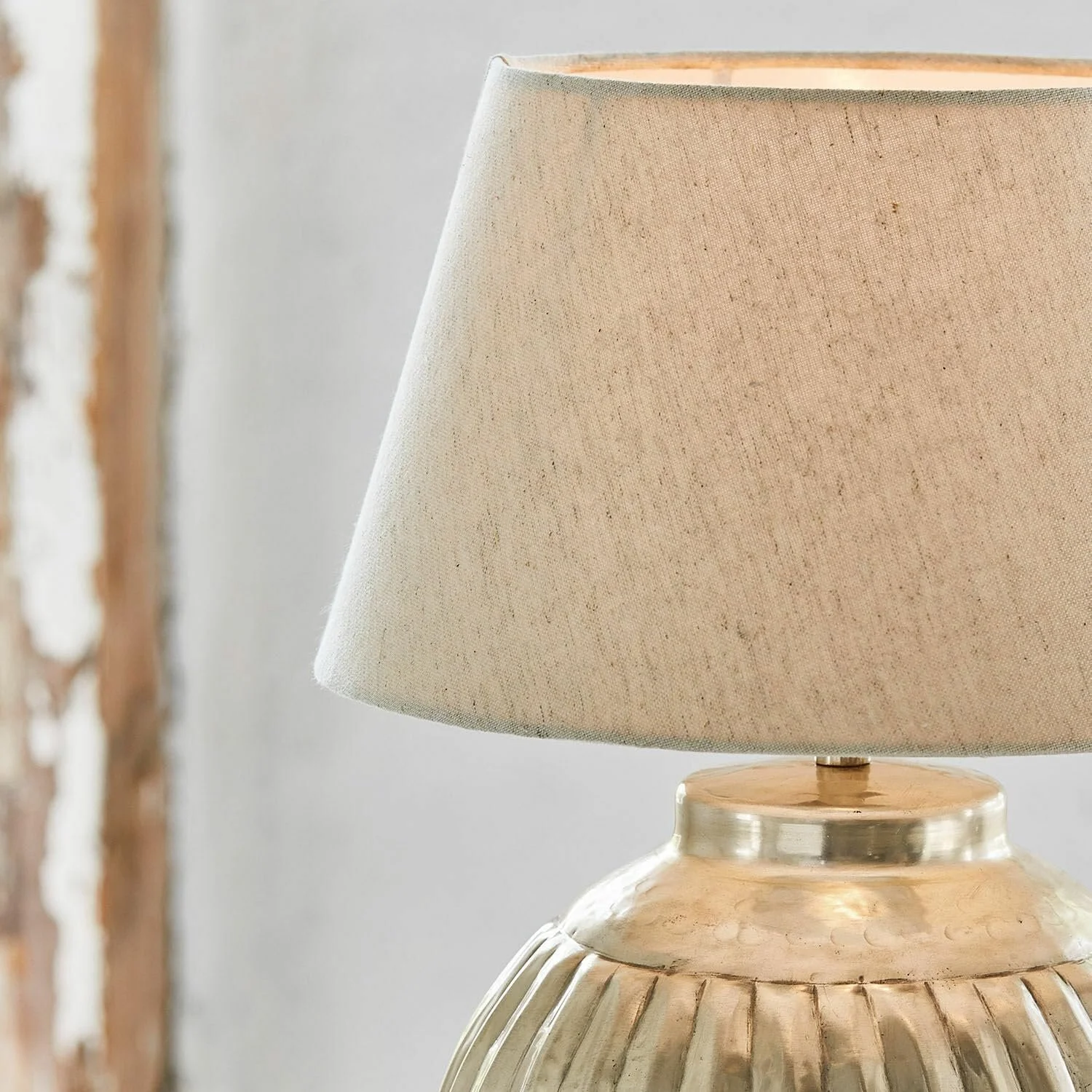 Настільна лампа LOBERON Lillemor Алюміній Бавовна Льон 42 x 30 см Античне срібло / Кремова, фото №4