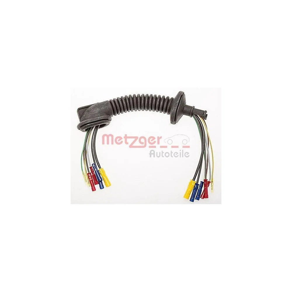 Ремкомплект кабелів кришки багажника METZGER 2320063, правий, фото №1