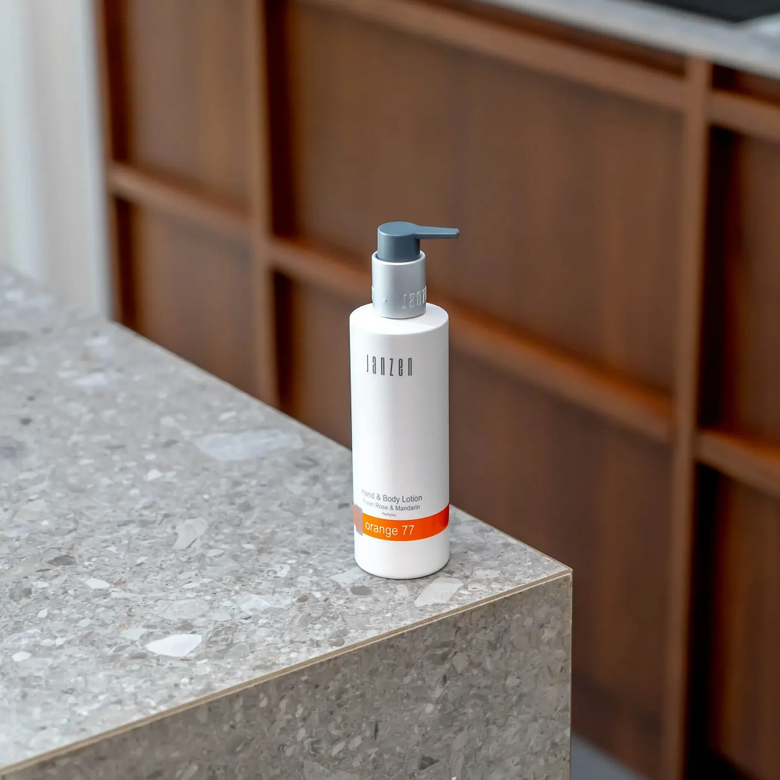 Лосьйон для тіла JANZEN Orange 77, упаковка з 3 штук, фото №2