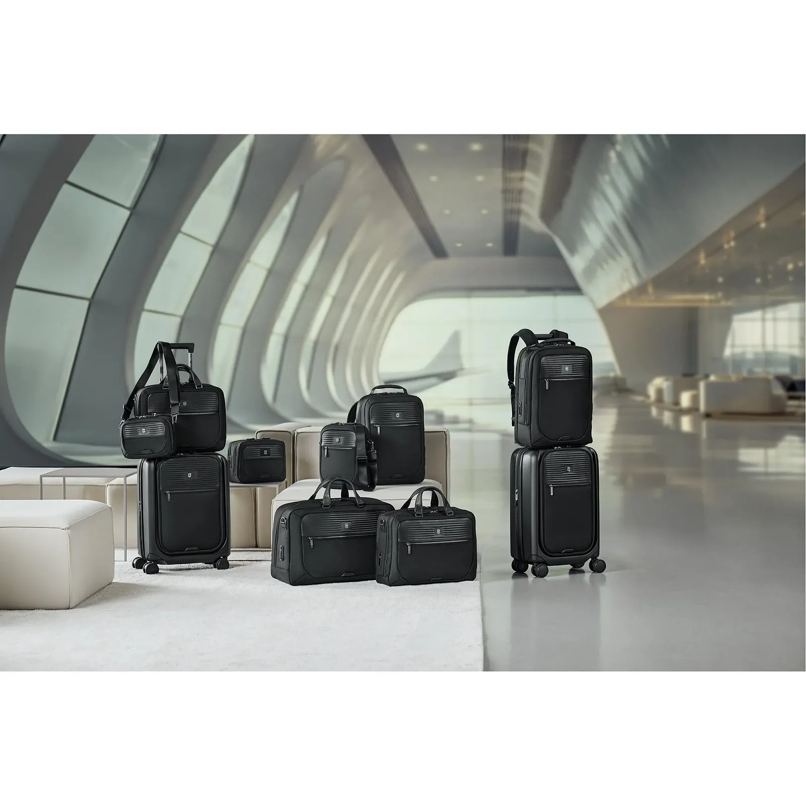 Рюкзак для ноутбука Victorinox Mythic з відділенням для планшета та ременем для валізи Чорний, фото №7 Рюкзак для ноутбука Victorinox Mythic з відділенням для планшета та ременем для валізи Чорний, фото №7