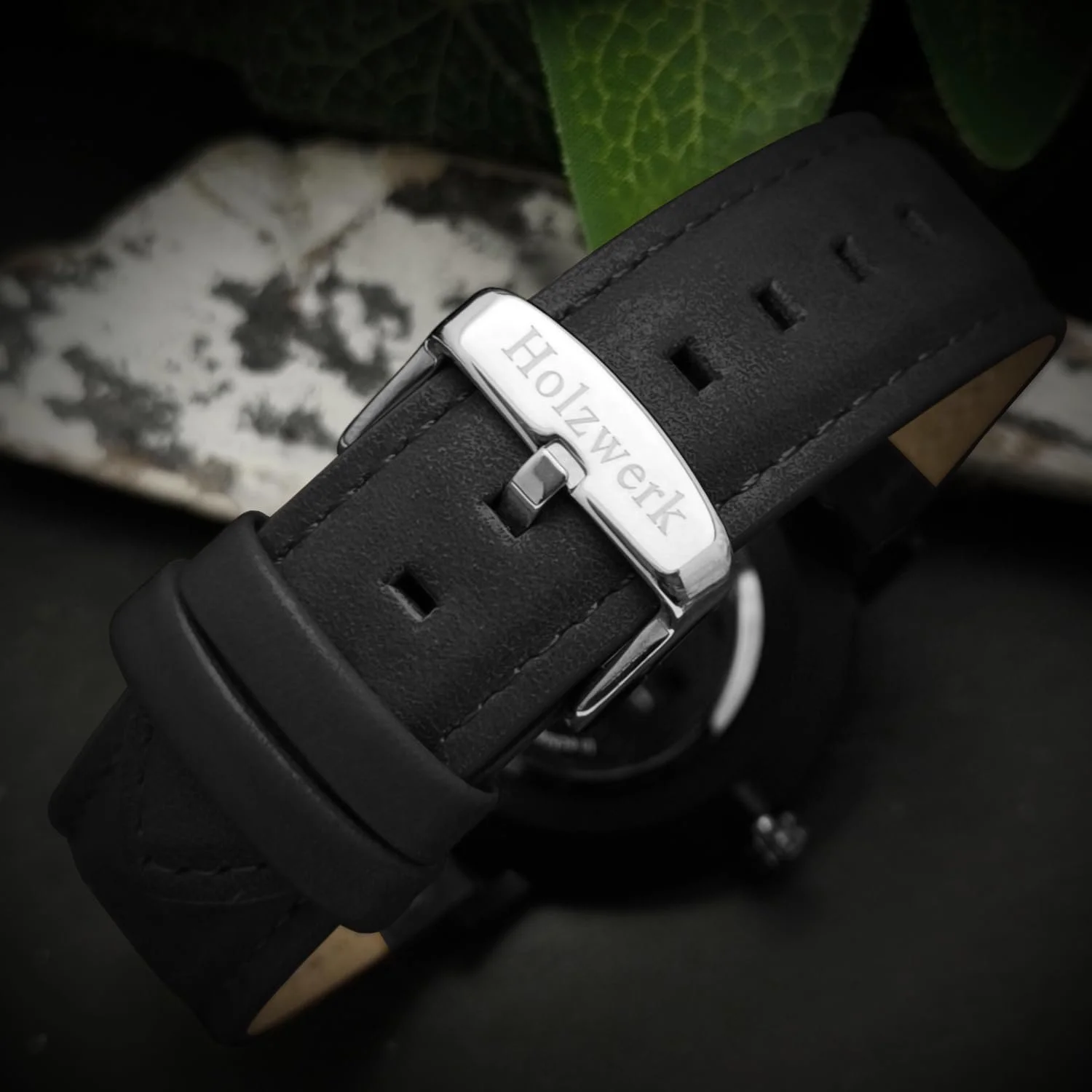 Часы Унисекс Holzwerk Germany Дизайнерские Плоские Мужские Женские Эко Натуральный Деревянный Ремешок Аналоговые Классические Кварцевые Коричневый Черный Кожаный Ремешок, фото №6