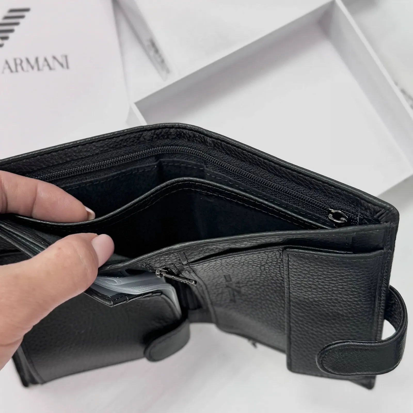Мужское портмоне вертикальное кожаное Armani, фото №8