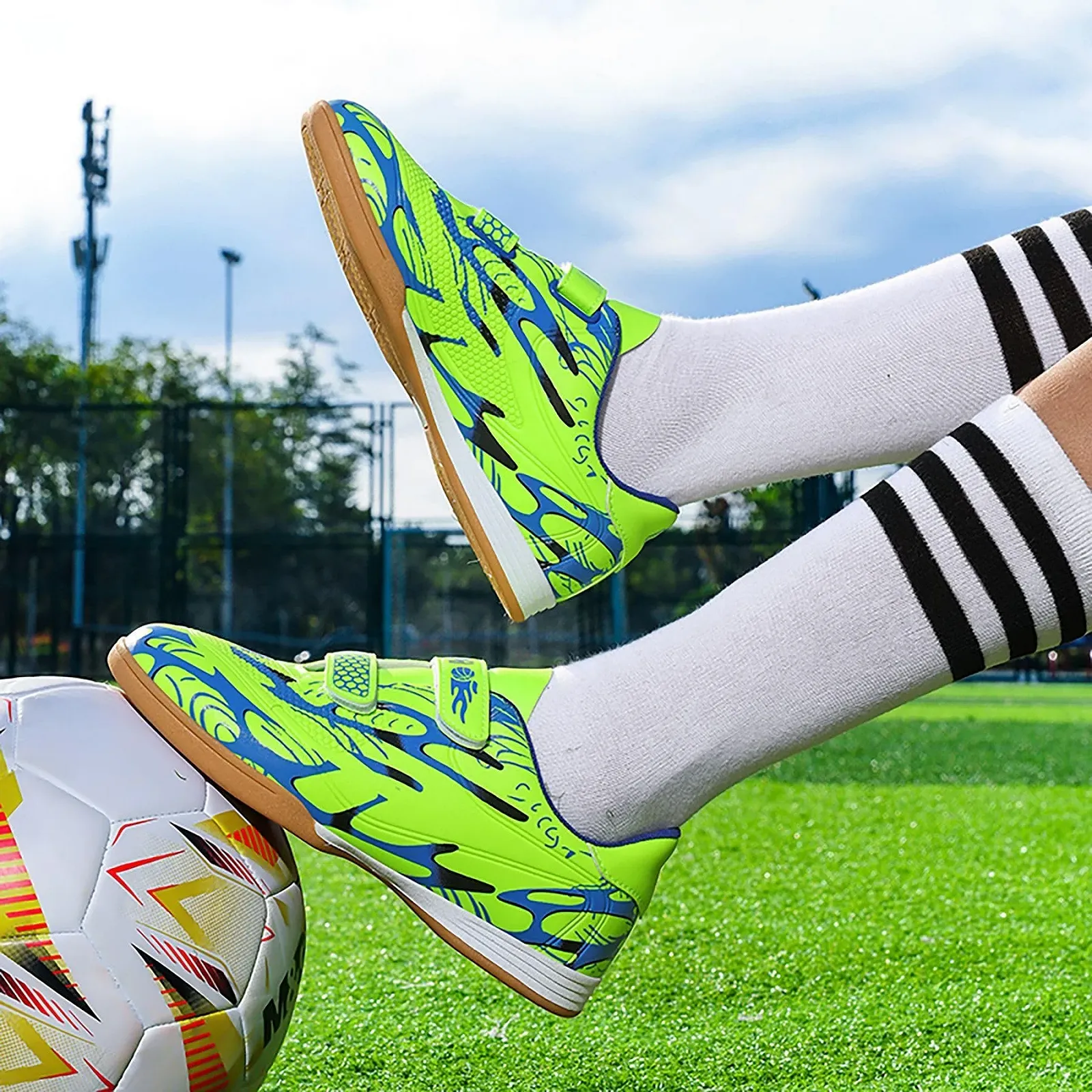 Футбольные бутсы детские для мальчиков FG/AG Уличные футбольные бутсы для девочек TF Футбольные профессиональные тренировочные дышащие, фото №5 Футбольные бутсы детские для мальчиков FG/AG Уличные футбольные бутсы для девочек TF Футбольные профессиональные тренировочные дышащие, фото №5