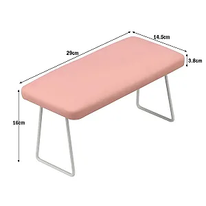 Подставка для рук Маникюрная из искусственной кожи с хромированными ножками Розовая synthetic.ua - Фото 1