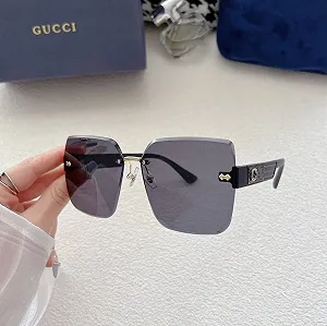 Купить Женские солнцезащитные очки брендовые Gucci черные - Фото 1 Женские солнцезащитные очки брендовые Gucci черные - Фото 1