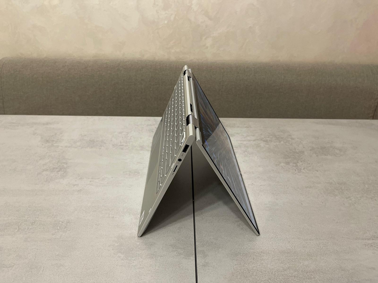 Ноутбук-трансформер Dell Inspiron 7300 2 in 1, 13,3" сенсор FHD IPS, i5-10210U, 8GB, 512GB SSD. Гарантія, фото №3