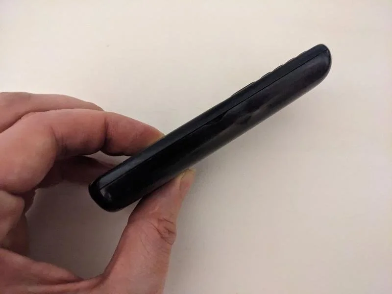 Мобильный кнопочный телефон Nokia 106 Ta1114 Черный, фото №4