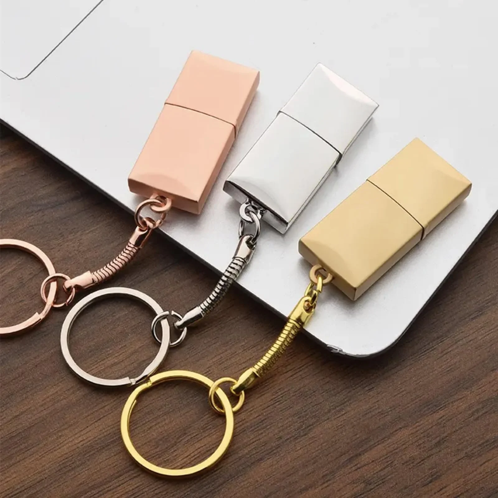 USB-флеш-накопичувач USB 3.0 32GB Gold, фото №7 USB-флеш-накопичувач USB 3.0 32GB Gold, фото №7