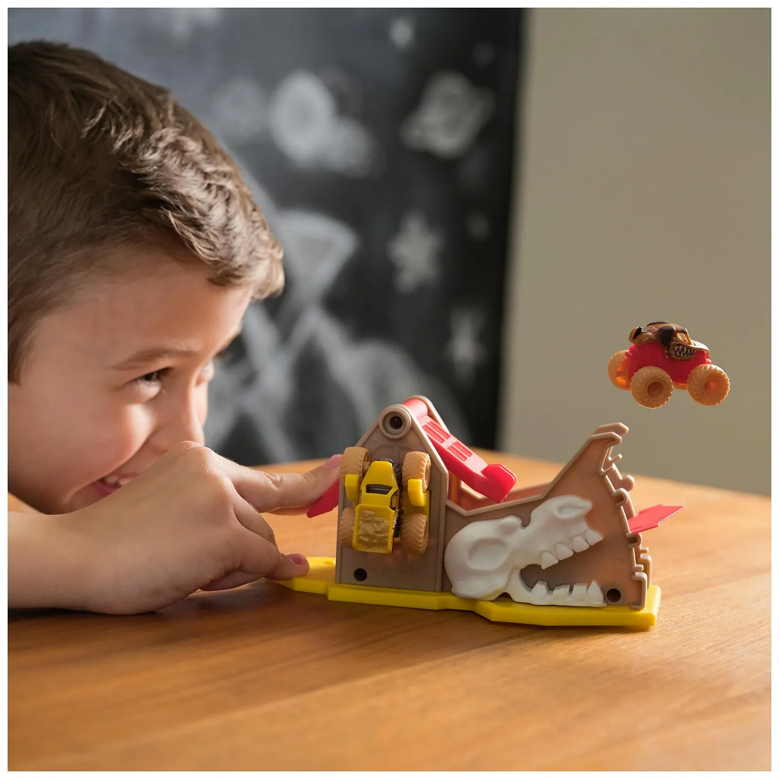 Игрушечная модель Spin Master Monster Jam Mini Launchers, фото №3 Игрушечная модель Spin Master Monster Jam Mini Launchers, фото №3