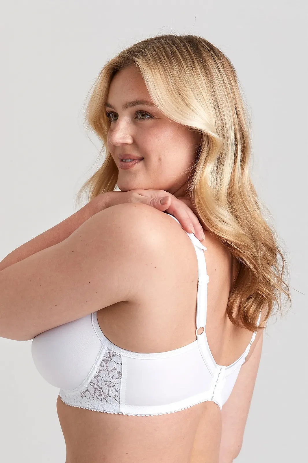 Бюстгальтер для футболок Miss Mary of Sweden Smooth Lacy з формованою чашкою на кісточках, фото №2 Бюстгальтер для футболок Miss Mary of Sweden Smooth Lacy з формованою чашкою на кісточках, фото №2
