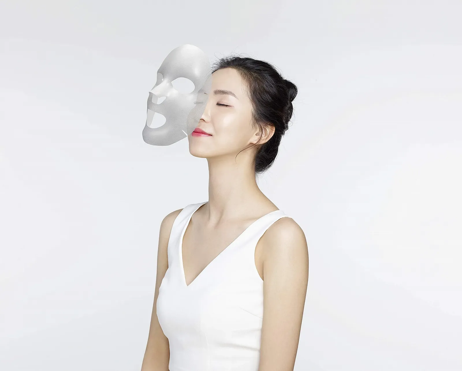 Тканинна маска Leaders Daily Wonders Soothing & Calming Mask Too Much Fun in the Sun Mask 25 мл, фото №3 Тканинна маска Leaders Daily Wonders Soothing & Calming Mask Too Much Fun in the Sun Mask 25 мл, фото №3