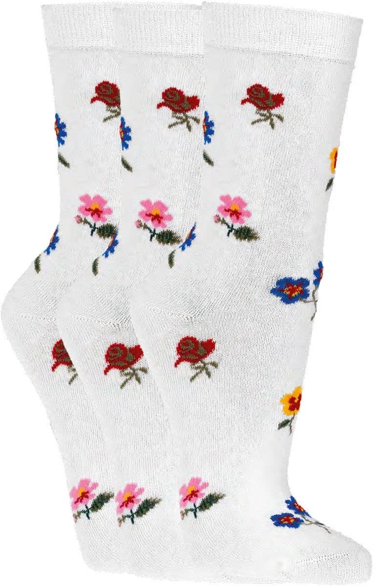 Носки WOWERAT Scattered Flowers 3 пары (Размер 39-42, Scattered Flowers в белом), фото №1 Носки WOWERAT Scattered Flowers 3 пары (Размер 39-42, Scattered Flowers в белом), фото №1