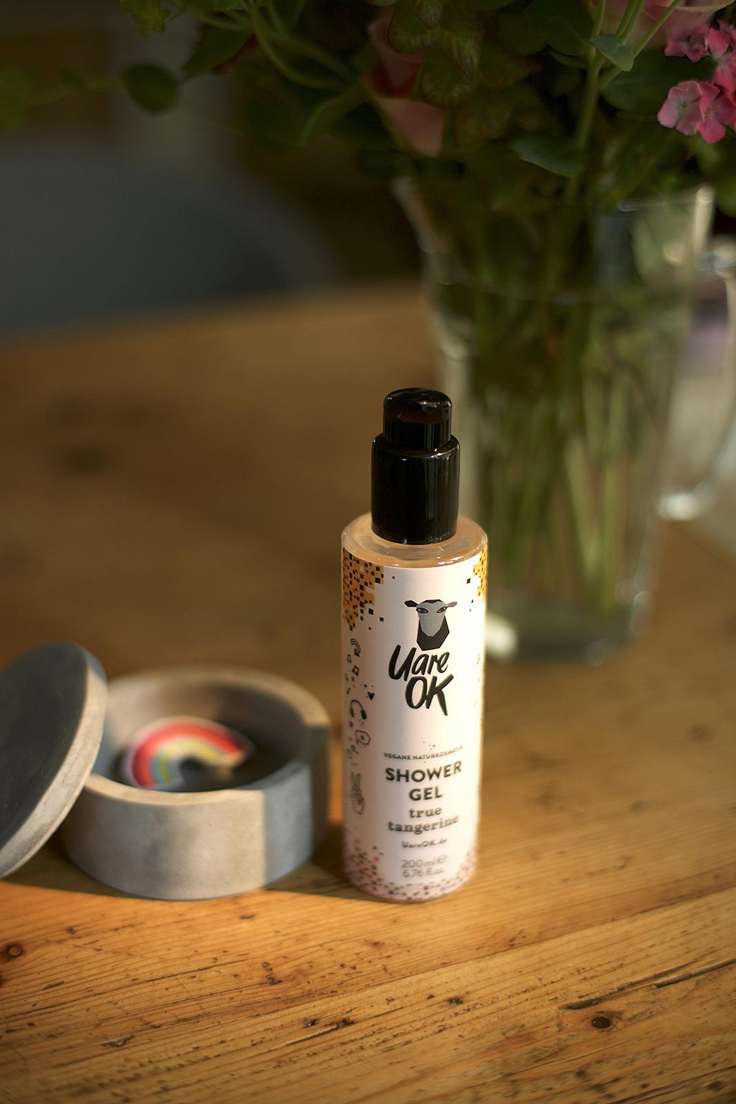 Гель для душу Girls True Tangerine 200 мл, фото №3 Гель для душу Girls True Tangerine 200 мл, фото №3