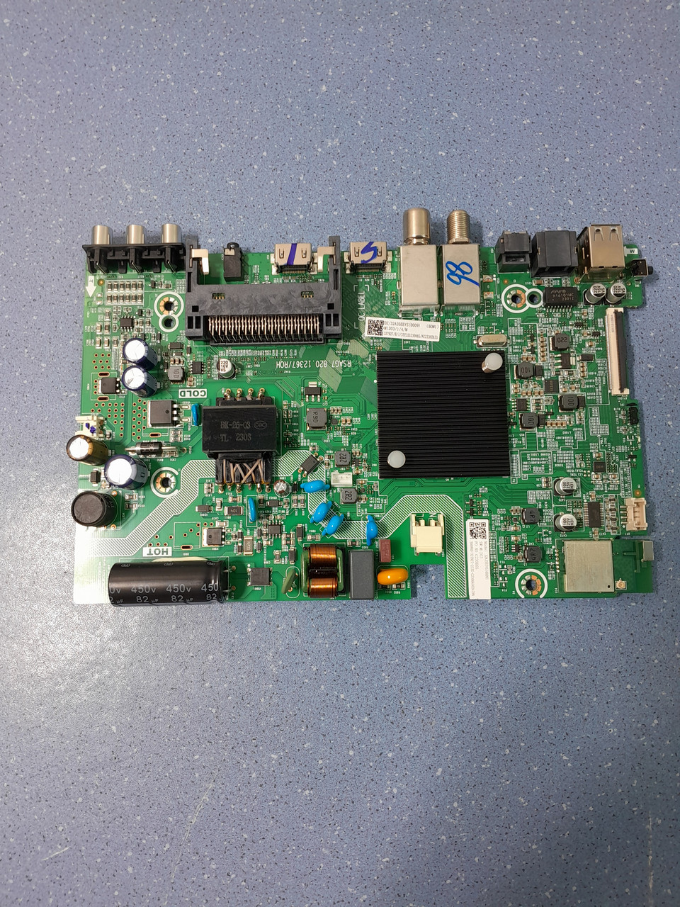 Плата для телевизора Hisense 32A35EEVS RSAG7.820.12367, фото №5