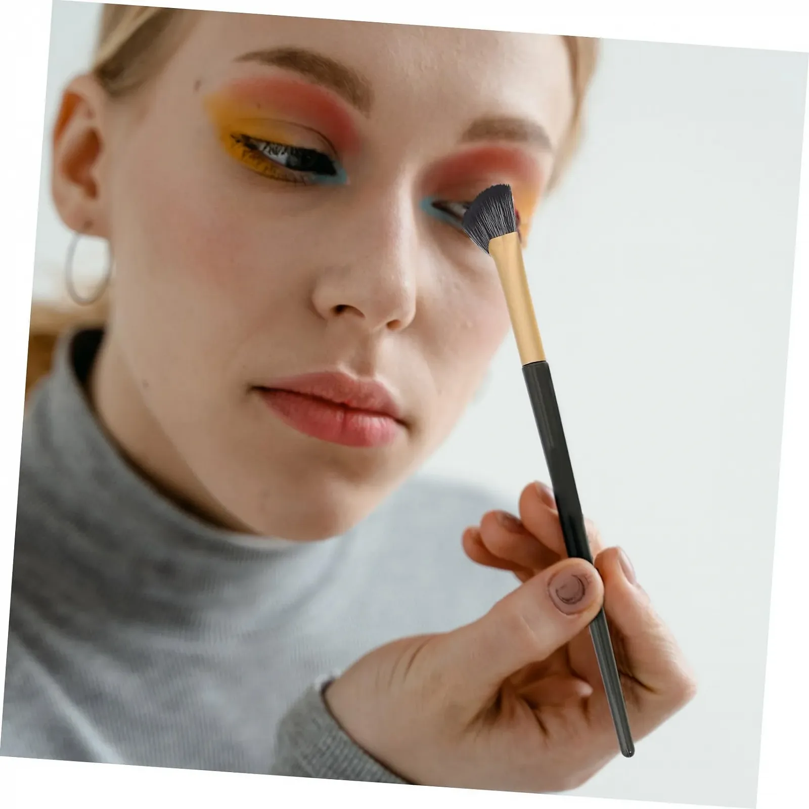 Кисти minkissy для консилера скошенная, фото №3