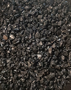 Грунт 18 декоративный галька мелкая Черная семечка 4-8 мм 1 кг - Фото 1