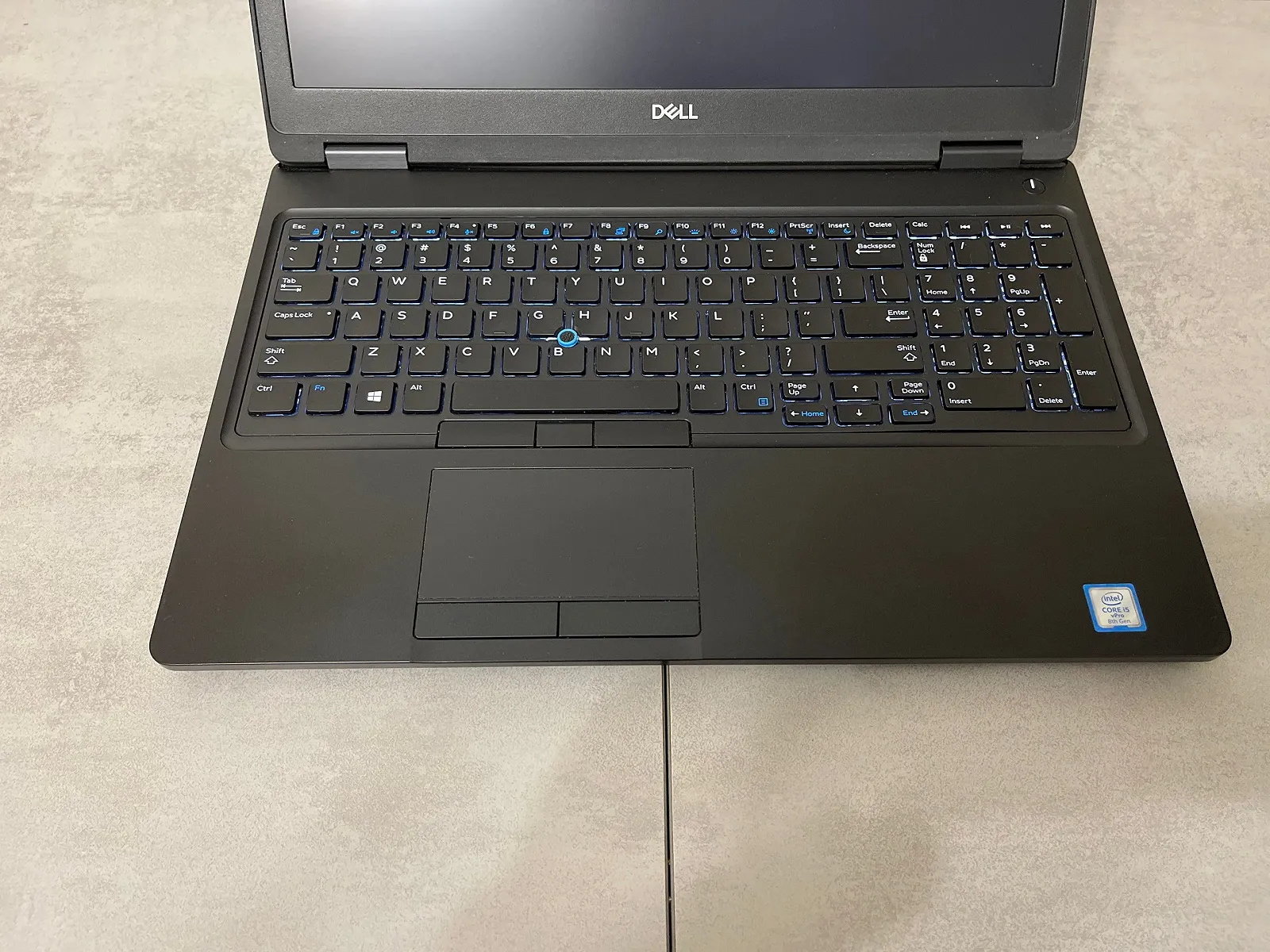 Ультрабук Dell Latitude 5590, 15,6" FHD IPS, i5-8350U, 16GB DDR4, 256GB SSD, фото №4 Ультрабук Dell Latitude 5590, 15,6" FHD IPS, i5-8350U, 16GB DDR4, 256GB SSD, фото №4