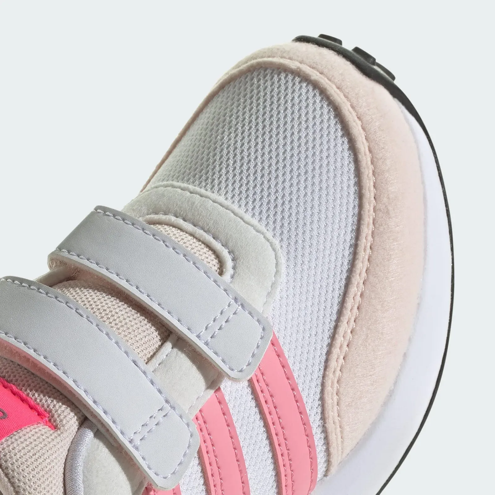 Кроссовки adidas Run 70s для детей, фото №7