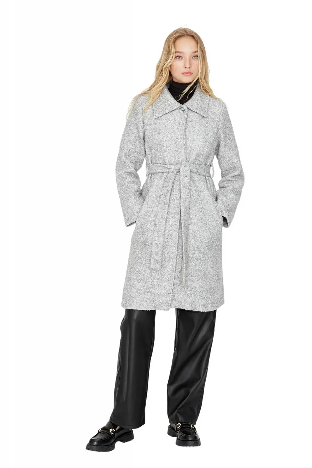 Пальто TRENDYOL Женское Двубортное Однотонное, фото №2