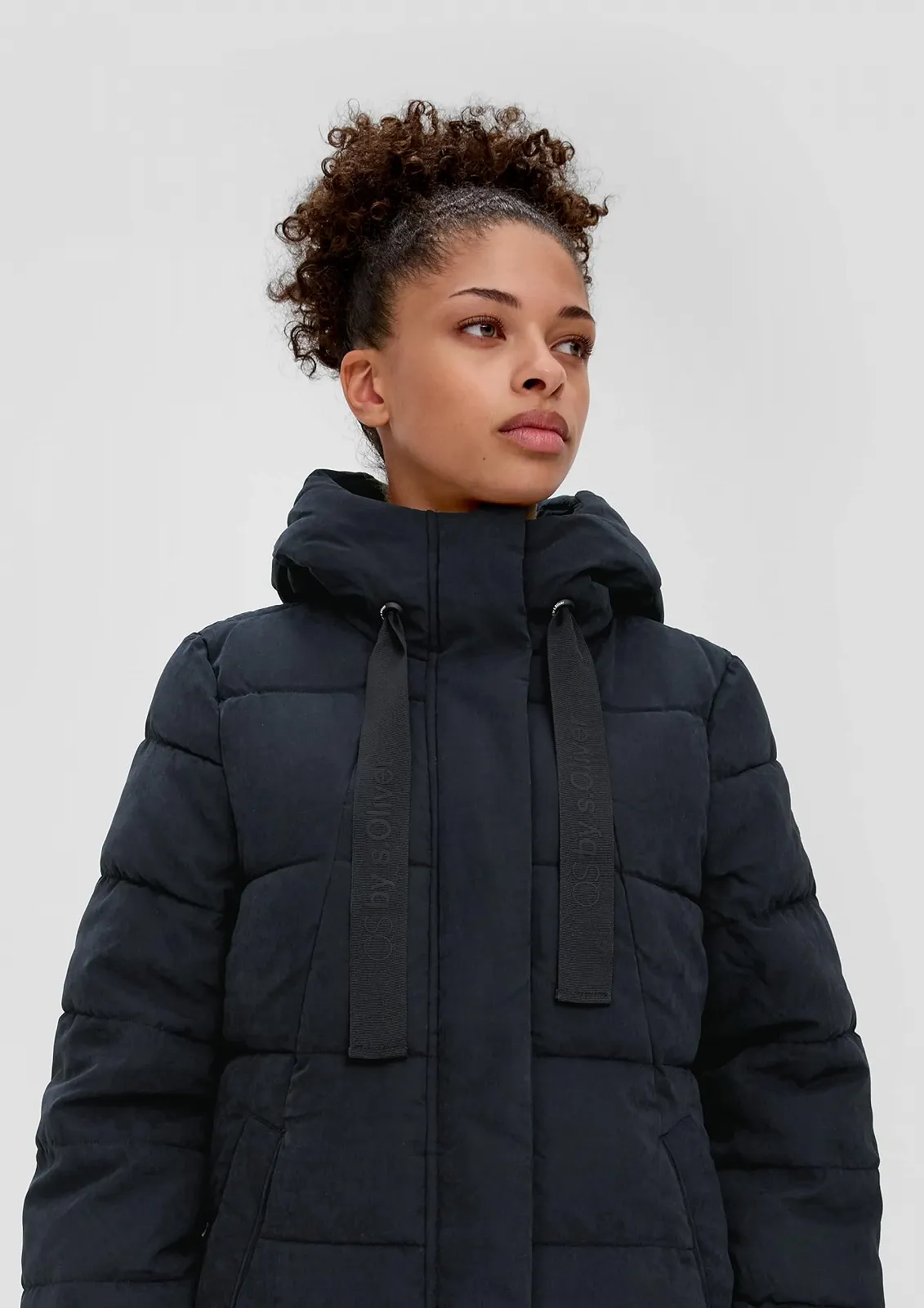 Жіноче пальто s.Oliver стьобане з капюшоном, фото №4